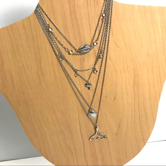 Multi layer silver tone mermaid necklace - Picture 3 of 4